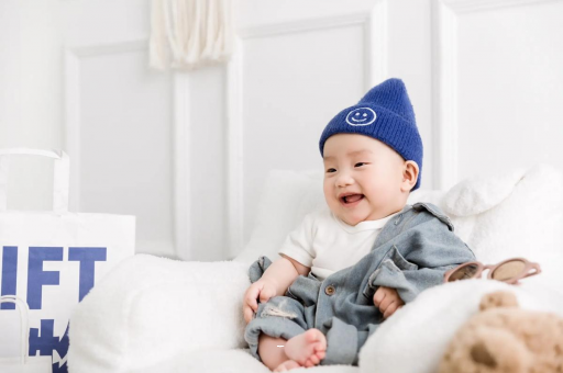 文山宝宝打预防针 文山宝宝打预防针